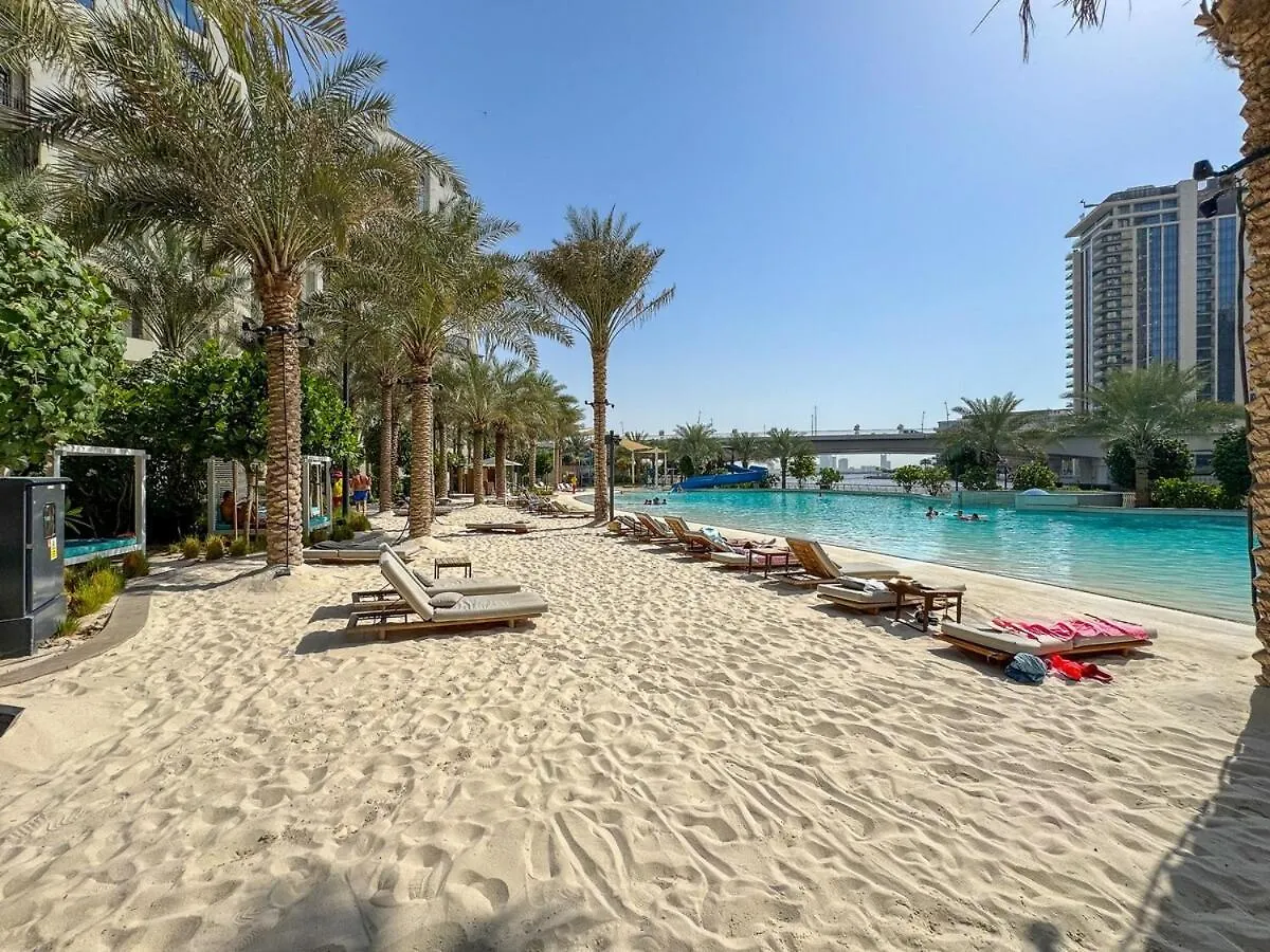 Charming 1Br With Airy Terrace, Pool And Gym Access Apartment Dubai